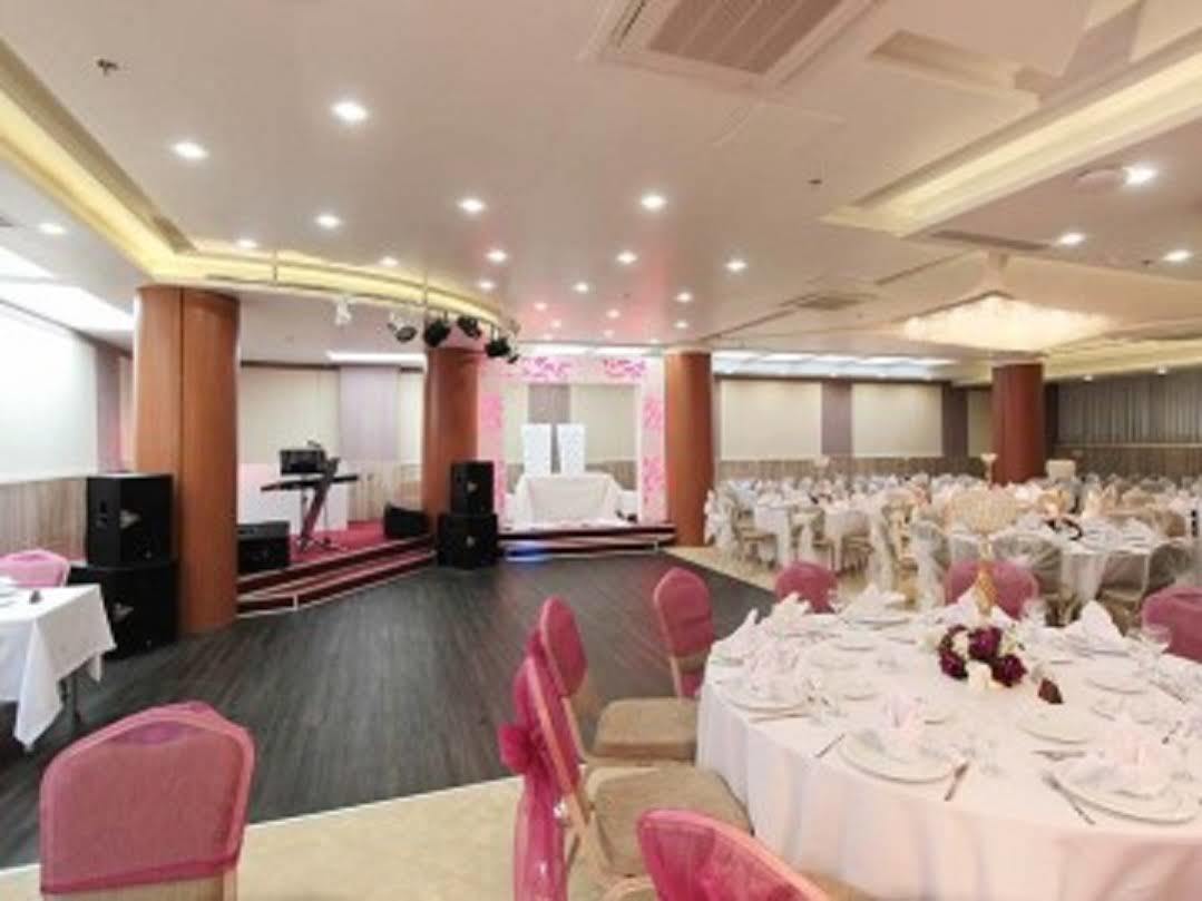 Forum Suite Otel Mersin  Exterior foto