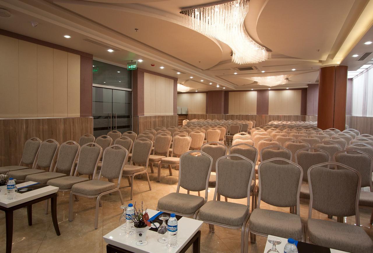 Forum Suite Otel Mersin  Exterior foto