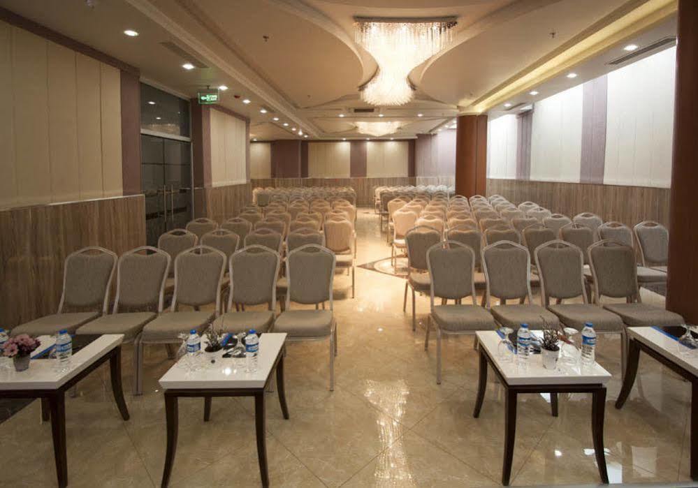 Forum Suite Otel Mersin  Exterior foto